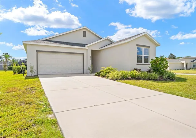Photo 3 of Single family home for sale at 8952 Mississippi Run, Brooksville, FL 34613 | MLS# TB8551185 | Listing updated on 2026-10-03