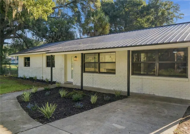 Photo 1 of Single family home for sale at 3701 NW 20th Avenue, Ocala, FL 34475 | MLS# TB8551186 | Listing updated on 2026-09-23