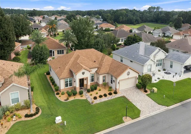 Photo 4 of Single family home for sale at 9120 SE 125th Loop, Summerfield, FL 34491 | MLS# OM732727 | Listing updated on 2026-10-08