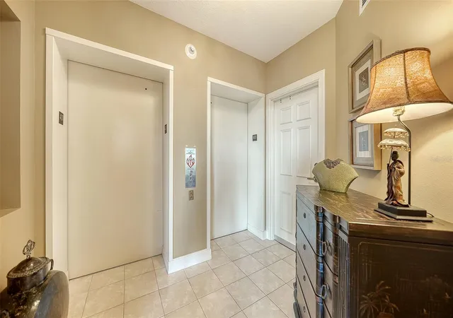 Photo 3 of Condo for sale at 385 N Point Rd #401, Osprey, FL 34229 | MLS# A4707057 | Listing updated on 2026-09-29