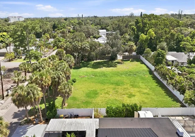 Photo 3 of Land for sale at 940 22nd Street, Sarasota, FL 34234 | MLS# A4707059 | Listing updated on 2026-09-23