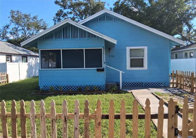 Photo 1 of Sale Pending at 716 15th Avenue S, Saint Petersburg, FL 33701 | MLS# O6443968 | Listing updated on 2026-10-22