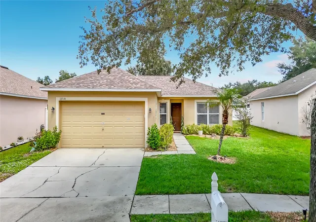 Photo 3 of Single family home for sale at 12730 Kings Lake Dr, Gibsonton, FL 33534 | MLS# TB8551216 | Listing updated on 2026-09-25