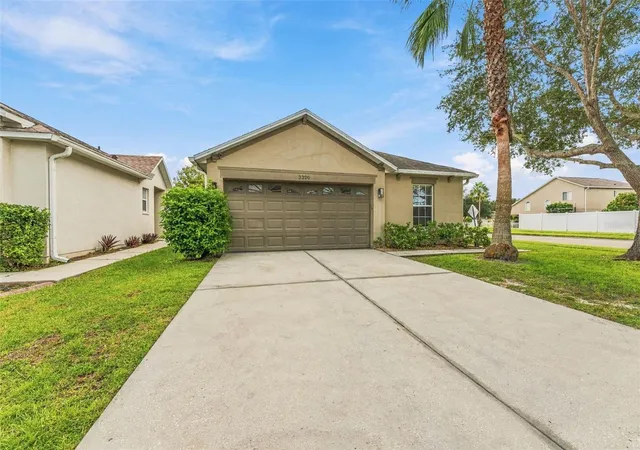 Photo 3 of Single family home for sale at 3320 Cardinal Feather Dr, Land O Lakes, FL 34638 | MLS# TB8551224 | Listing updated on 2026-10-07