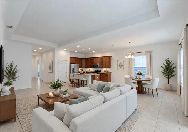 Photo 3 of Single family home for sale at 1835 Hawksbill Ln, Saint Cloud, FL 34771 | MLS# O6443987 | Listing updated on 2026-10-24