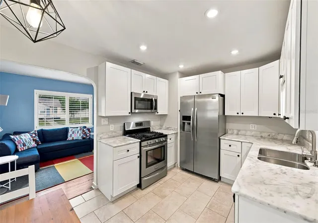 Photo 4 of Single family home for sale at 3820 Burlington Ave N, Saint Petersburg, FL 33713 | MLS# TB8551225 | Listing updated on 2026-10-21
