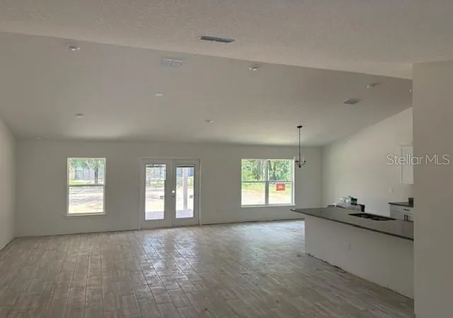 Photo 4 of Single family home for sale at 6914 SW 179th Avenue Rd, Dunnellon, FL 34432 | MLS# OM732732 | Listing updated on 2026-09-23
