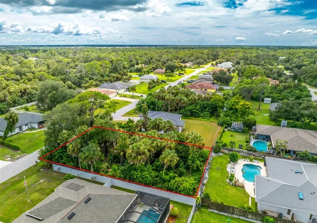 Photo 3 of Sale Pending at 453 Border St, Port Charlotte, FL 33953 | MLS# D6148890 | Listing updated on 2026-10-08