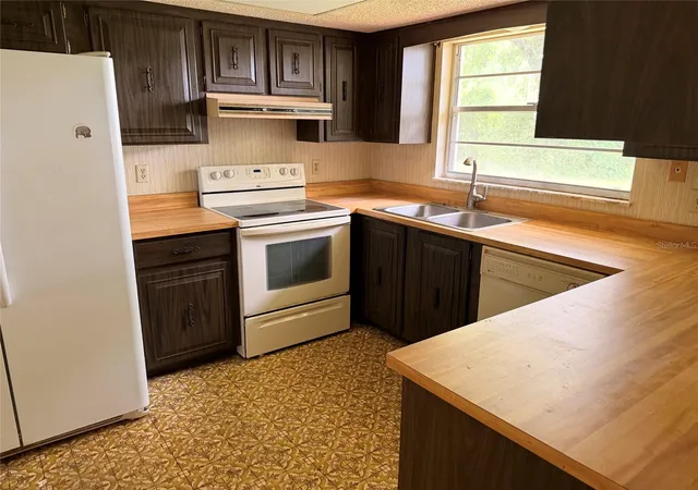 Photo 2 of Single family home for sale at 1291 Tivoli Dr, Deltona, FL 32725 | MLS# V4951438 | Listing updated on 2026-09-24