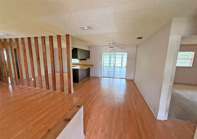 Photo 4 of Single family home for sale at 1291 Tivoli Dr, Deltona, FL 32725 | MLS# V4951438 | Listing updated on 2026-09-24