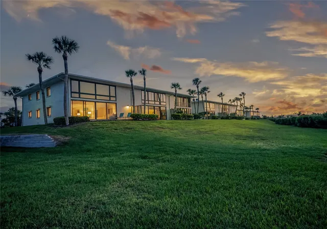 Photo 3 of Sale Pending at 6200 Flotilla Dr #301, Holmes Beach, FL 34217 | MLS# A4707068 | Listing updated on 2026-10-08