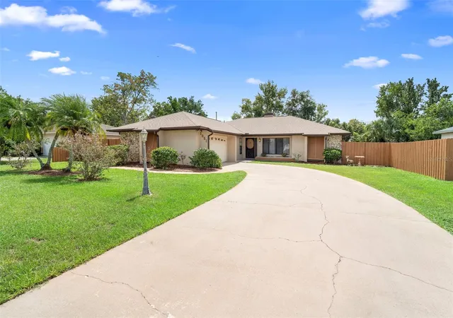 Photo 2 of Single family home for sale at 1051 Matterhorn St, Deltona, FL 32725 | MLS# O6443997 | Listing updated on 2026-09-24