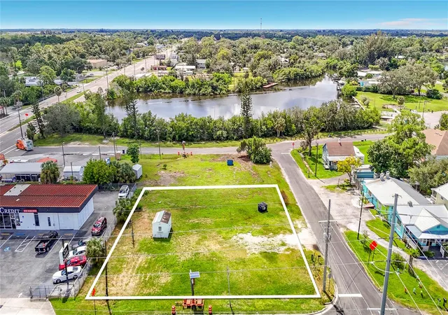 Land for sale at 203 1st Street NW, RUSKIN, FL 33570 | MLS# TB8551236