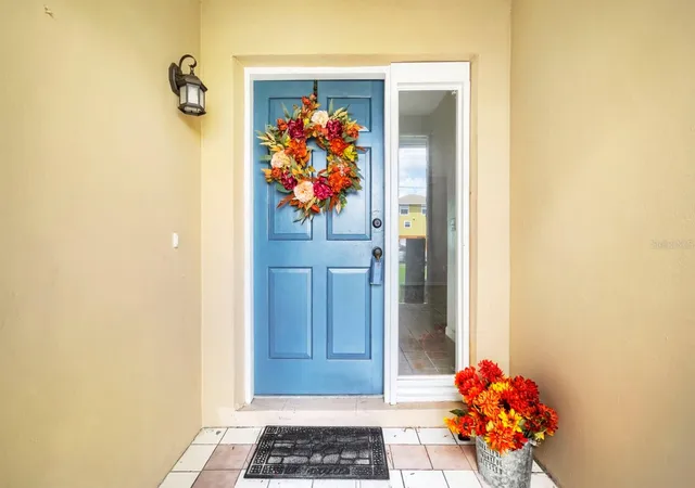 Photo 2 of Single family home for sale at 208 Flamingo Dr, Apollo Beach, FL 33572 | MLS# TB8551237 | Listing updated on 2026-10-09