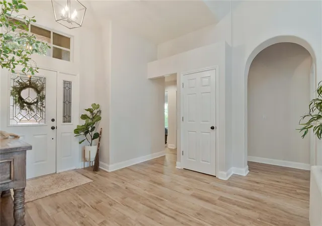Photo 4 of Single family home for sale at 3134 Bent Crk Dr, Valrico, FL 33596 | MLS# TB8551245 | Listing updated on 2026-10-07