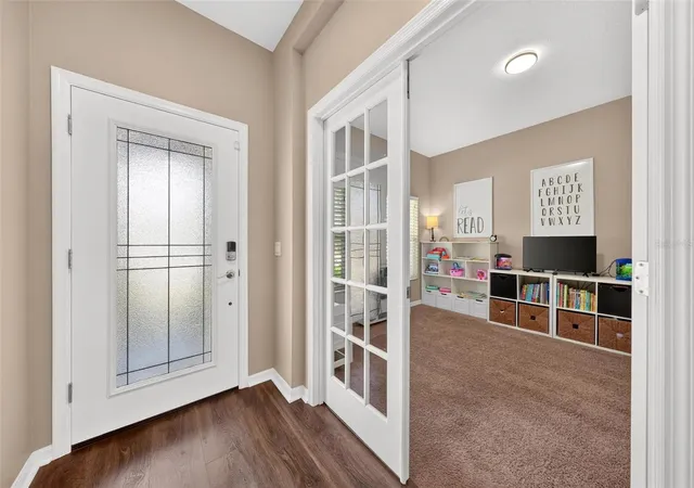Photo 3 of Single family home for sale at 8113 Lazy Bear Ln, Winter Park, FL 32792 | MLS# O6444010 | Listing updated on 2026-09-27