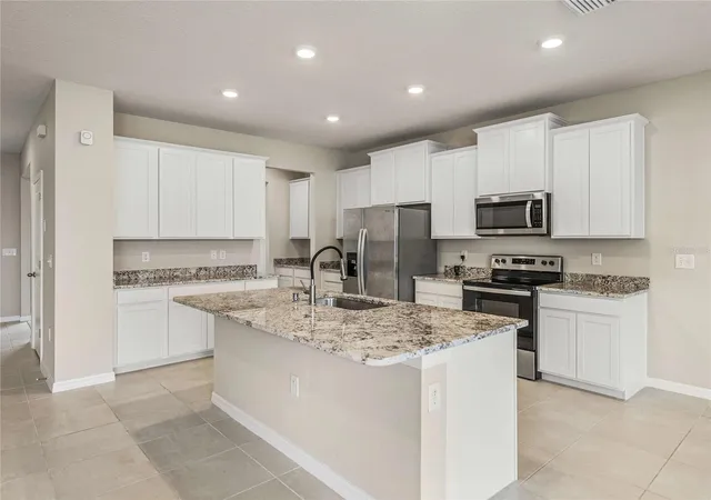 Photo 3 of Single family home for sale at 10864 Tally Fawn Loop, San Antonio, FL 33576 | MLS# O6444015 | Listing updated on 2026-09-23