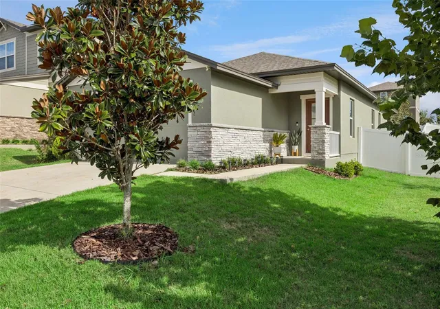 Photo 2 of Single family home for sale at 1854 Sundance Chase Rd, Minneola, FL 34715 | MLS# O6444016 | Listing updated on 2026-10-08