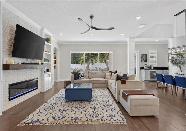 Photo 3 of Single family home for sale at 1553 River Dee Ln, Dunedin, FL 34698 | MLS# TB8551249 | Listing updated on 2026-09-26