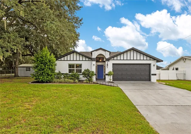 Photo 1 of Single family home for sale at 257 Padgett Pl N, Lakeland, FL 33809 | MLS# L4965261 | Listing updated on 2026-10-02