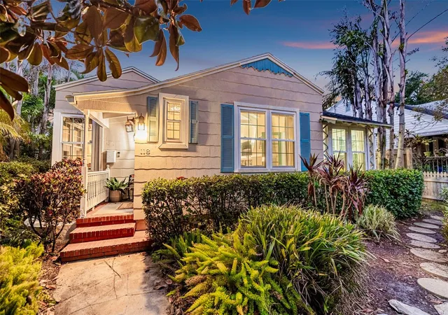 Photo 2 of Single family home for sale at 118 26th Avenue N, Saint Petersburg, FL 33704 | MLS# TB8551253 | Listing updated on 2026-10-09
