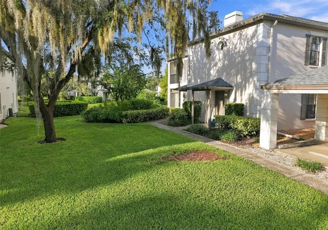 Condo for sale at 13036 Village Chase Cir #13036, TAMPA, FL 33618 | MLS# TB8551255