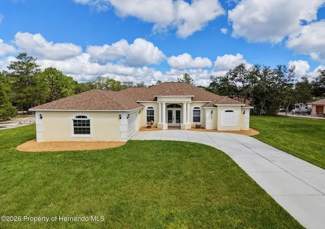 Photo 1 of Single family home for sale at 10389 Marvista Ct, Weeki Wachee, FL 34614 | MLS# W7889735 | Listing updated on 2026-09-28