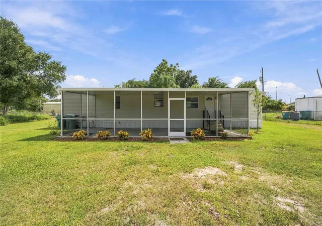 Photo 4 of Manufactured home for sale at 6619 Orange Blossom Ln, Punta Gorda, FL 33982 | MLS# D6148895 | Listing updated on 2026-10-06