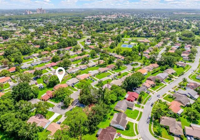 Photo 2 of Single family home for sale at 10113 Allenby Ct, Orlando, FL 32821 | MLS# O6444037 | Listing updated on 2026-09-30