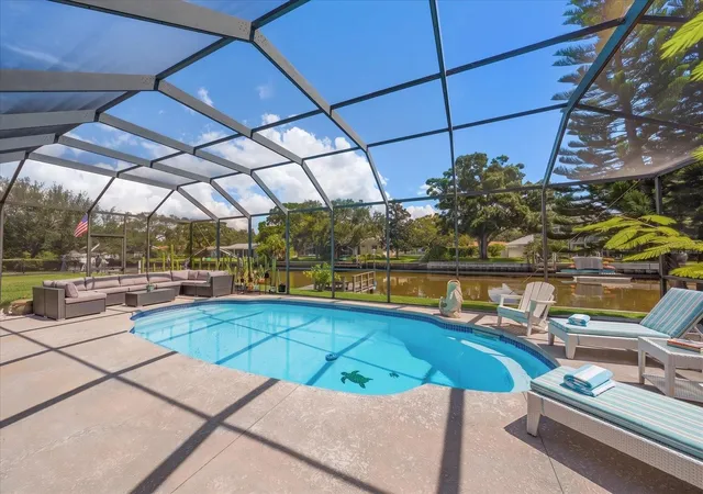 Photo 2 of Single family home for sale at 1641 Sherbrook Rd, Clearwater, FL 33764 | MLS# TB8551273 | Listing updated on 2026-09-23