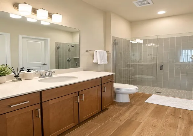 Photo 4 of Single family home for sale at 6735 Reverie Park Ave, Orlando, FL 32829 | MLS# S5158115 | Listing updated on 2026-09-26