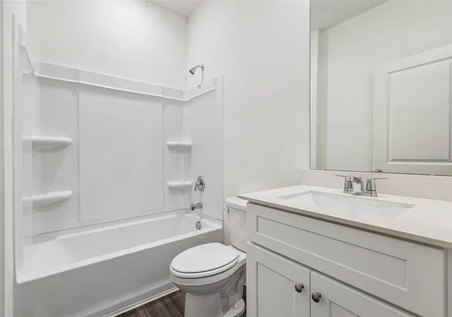 Photo 3 of Single family home for sale at 10861 Curving Crk Loop, Parrish, FL 34219 | MLS# TB8551280 | Listing updated on 2026-10-27