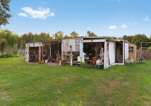 Photo 2 of Manufactured home for sale at 815 Saddlewood Blvd, Lakeland, FL 33809 | MLS# P4939972 | Listing updated on 2026-09-24