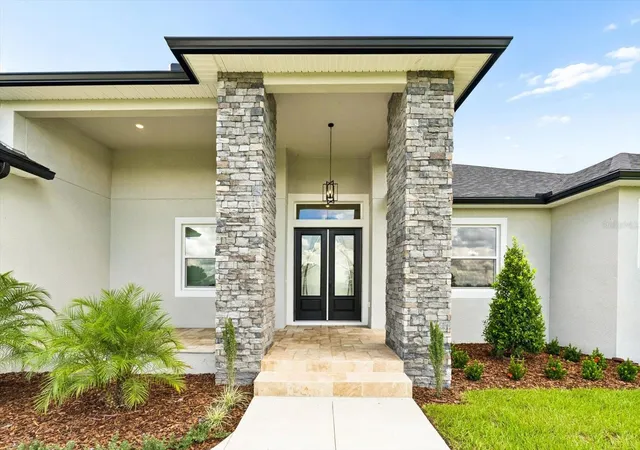Photo 4 of Single family home for sale at 5302 Varn Rd, Plant City, FL 33565 | MLS# TB8551281 | Listing updated on 2026-09-25