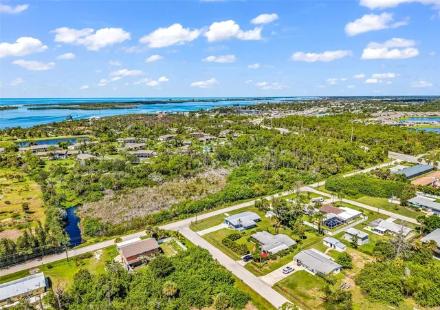 Photo 21 of Single family home for sale at 9080 Griggs Rd, ENGLEWOOD, FL 34224 | MLS# C7531072 | Listing updated on 2026-10-04