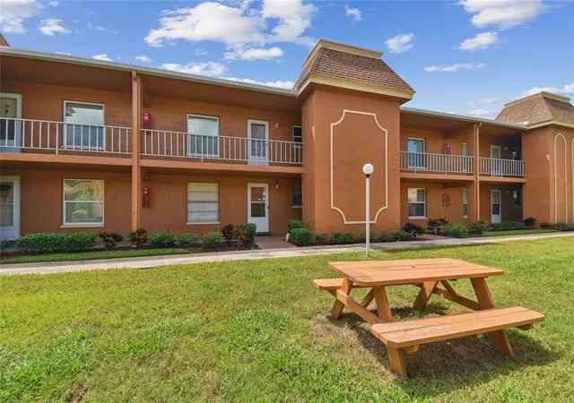 Photo 2 of Condo for sale at 12760 Indian Rocks Rd #910, Largo, FL 33774 | MLS# TB8551288 | Listing updated on 2026-09-28
