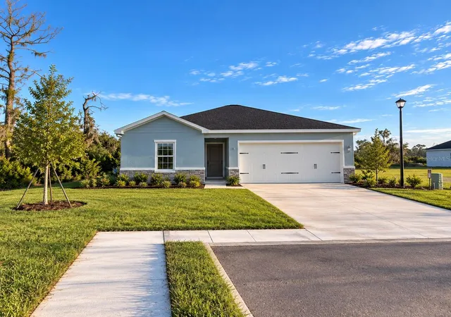 Photo 1 of Single family home for sale at 17484 5th Circle E, Bradenton, FL 34212 | MLS# W7889741 | Listing updated on 2026-09-23