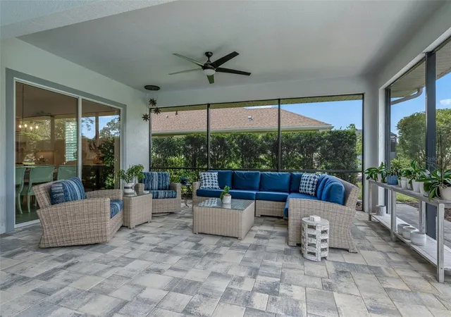 Photo 2 of Single family home for sale at 6043 Apex Way, Lady Lake, FL 32159 | MLS# G5118152 | Listing updated on 2026-09-25