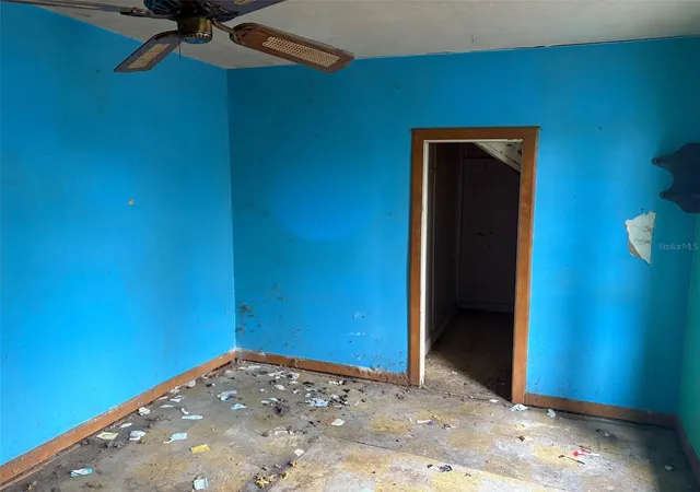 Photo 4 of Single family home for sale at 1708 12th Avenue W, Bradenton, FL 34205 | MLS# A4707090 | Listing updated on 2026-09-23