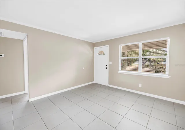 Photo 3 of Single family home for sale at 8044 25th Avenue N, Saint Petersburg, FL 33710 | MLS# TB8551294 | Listing updated on 2026-10-22