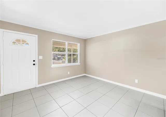 Photo 4 of Single family home for sale at 8044 25th Avenue N, Saint Petersburg, FL 33710 | MLS# TB8551294 | Listing updated on 2026-10-22