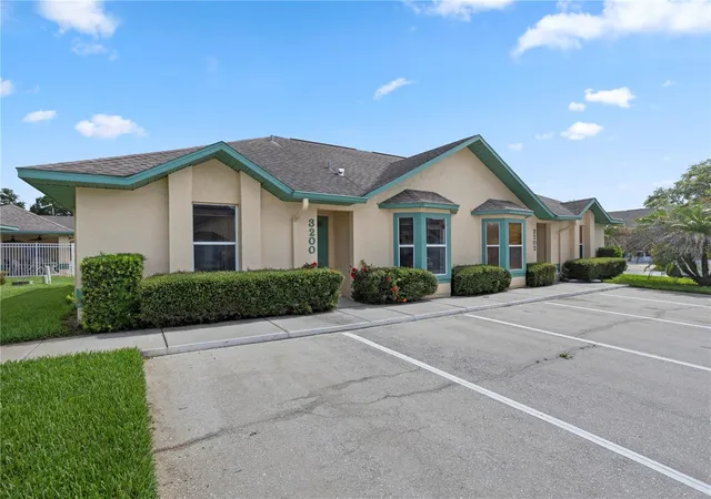 Photo 3 of Townhouse for sale at 3200 Villa Way Cir, Saint Cloud, FL 34769 | MLS# O6444065 | Listing updated on 2026-09-23