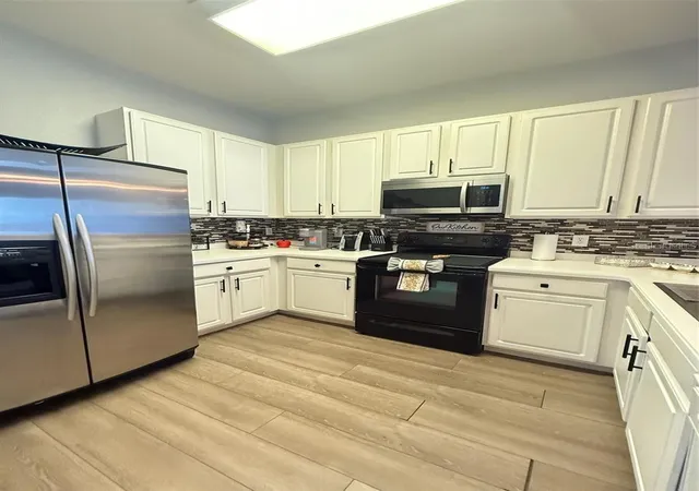 Photo 3 of Condo for sale at 115 Rogues Retreat #115, Davenport, FL 33897 | MLS# S5158123 | Listing updated on 2026-10-07
