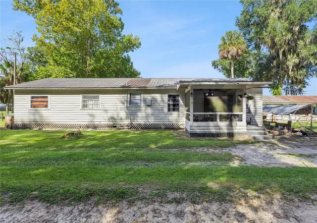 Photo 1 of Single family home for sale at 54901 Cedar Crst Rd, Astor, FL 32102 | MLS# V4951444 | Listing updated on 2026-09-26