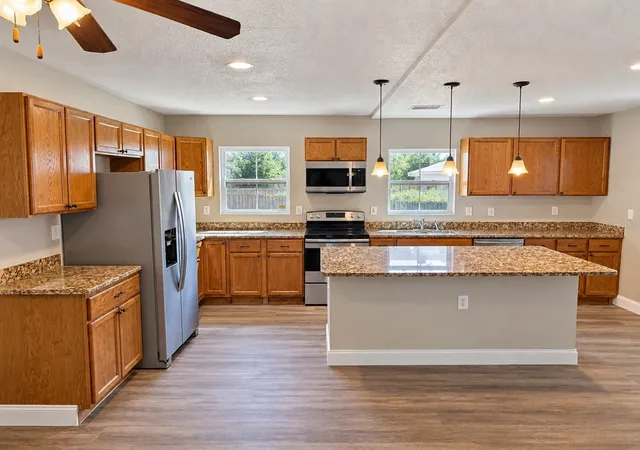 Photo 3 of Single family home for sale at 4280 70th Avenue N, Pinellas Park, FL 33781 | MLS# TB8551306 | Listing updated on 2026-10-09