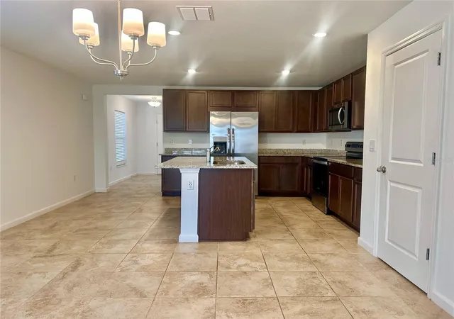 Photo 4 of Single family home for sale at 5632 Maddie Dr, Haines City, FL 33844 | MLS# S5158124 | Listing updated on 2026-10-02