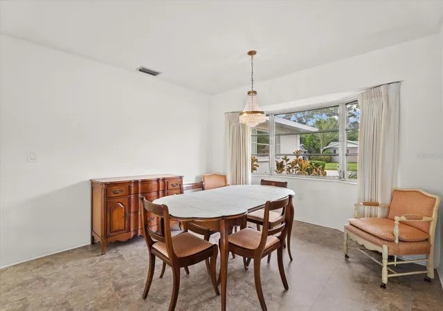 Photo 2 of Single family home for sale at 3378 Kenmore Dr, Sarasota, FL 34231 | MLS# A4707091 | Listing updated on 2026-09-24