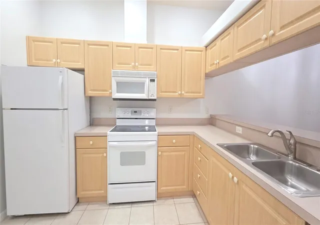 Photo 4 of House for sale at 2747 73rd Court W, Bradenton, FL 34209 | MLS# A4707093 | Listing updated on 2026-10-09