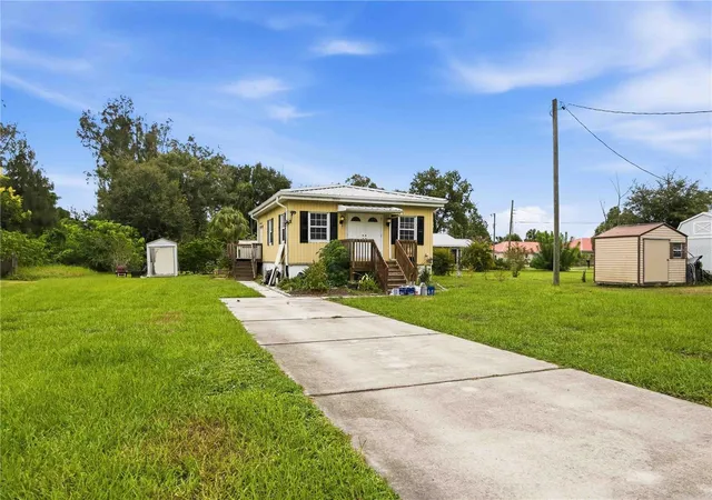 Photo 1 of Single family home for sale at 408 W Palmetto St, Arcadia, FL 34266 | MLS# D6148901 | Listing updated on 2026-10-05