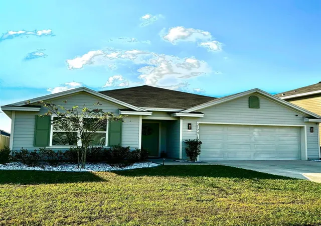 Single family home for sale at 2174 NW 246th Terrace, NEWBERRY, FL 32669 | MLS# GC543725
